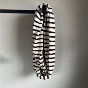 Black and White Striped Knit Scarf